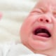 Schreiendes Baby während der 3-Monats-Kolik